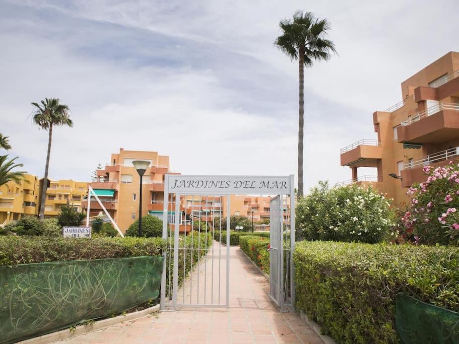 Jardines Del Mar Salobrena Apartman Kültér fotó